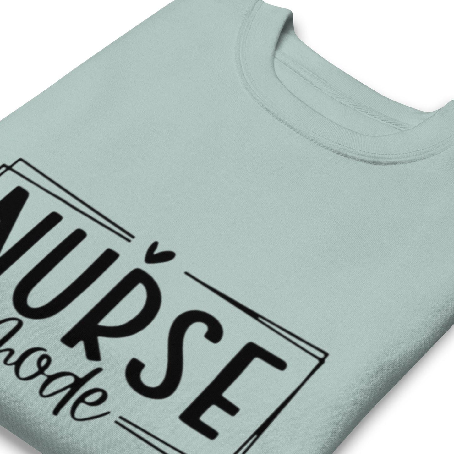 Nurse Life Women's Crewneck Sweatshirt – Comfortable Streetwear Style